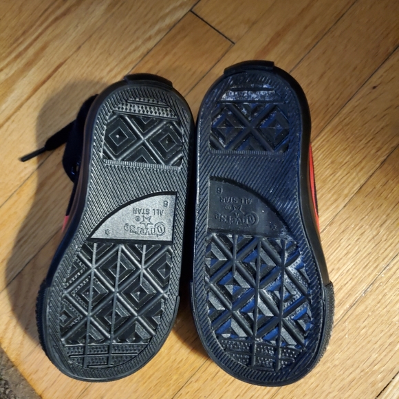 Toddlers Converse - Picture 3 of 4